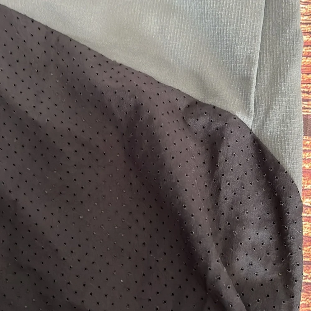 Men's UA Track Pants sz Med - Picture 4 of 5